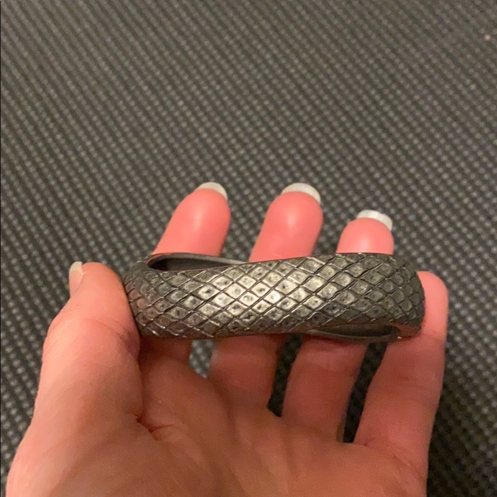 Snake skin style silver bracelet